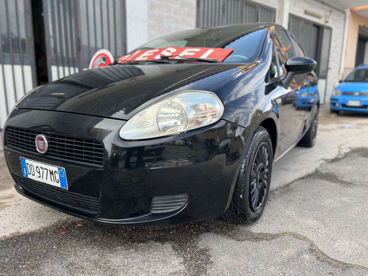 Fiat Grande Punto 1.3 MJT 90 CV 5 porte Emotion (3)