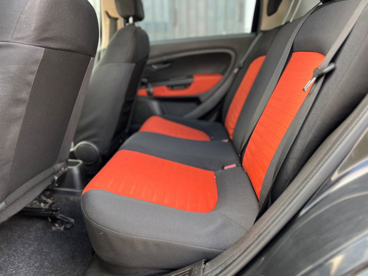 Fiat Grande Punto 1.3 MJT 90 CV 5 porte Emotion (7)