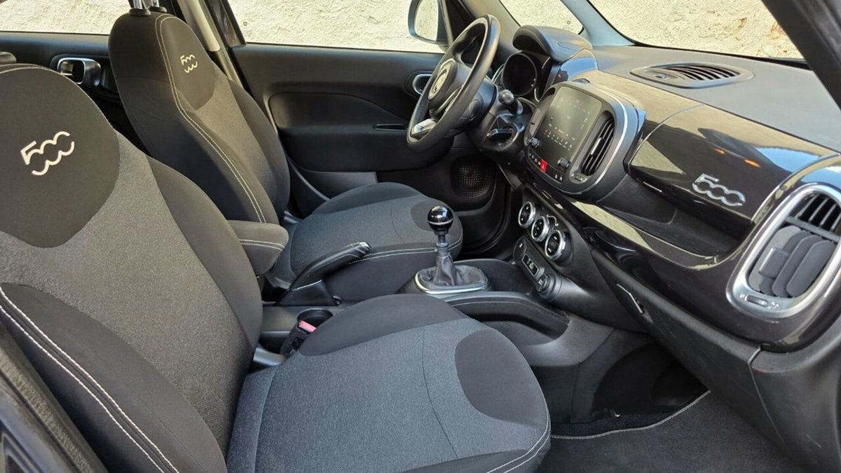 Fiat 500L Living 1.6 Multijet 120 CV Lounge (11)