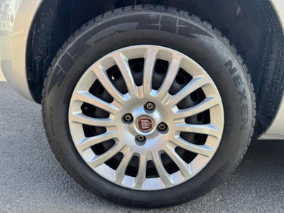 Fiat Punto 1.4 8V 5 porte Natural Power Street (20)