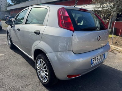 Fiat Punto 1.4 8V 5 porte Natural Power Street (4)