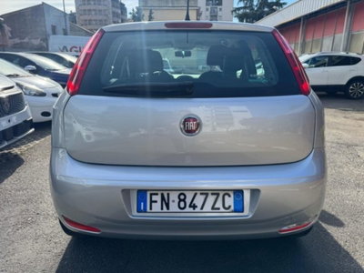 Fiat Punto 1.4 8V 5 porte Natural Power Street (6)