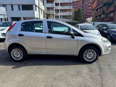 Fiat Punto 1.4 8V 5 porte Natural Power Street (7)