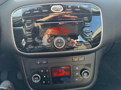Fiat Punto 1.4 8V 5 porte Natural Power Street (9)