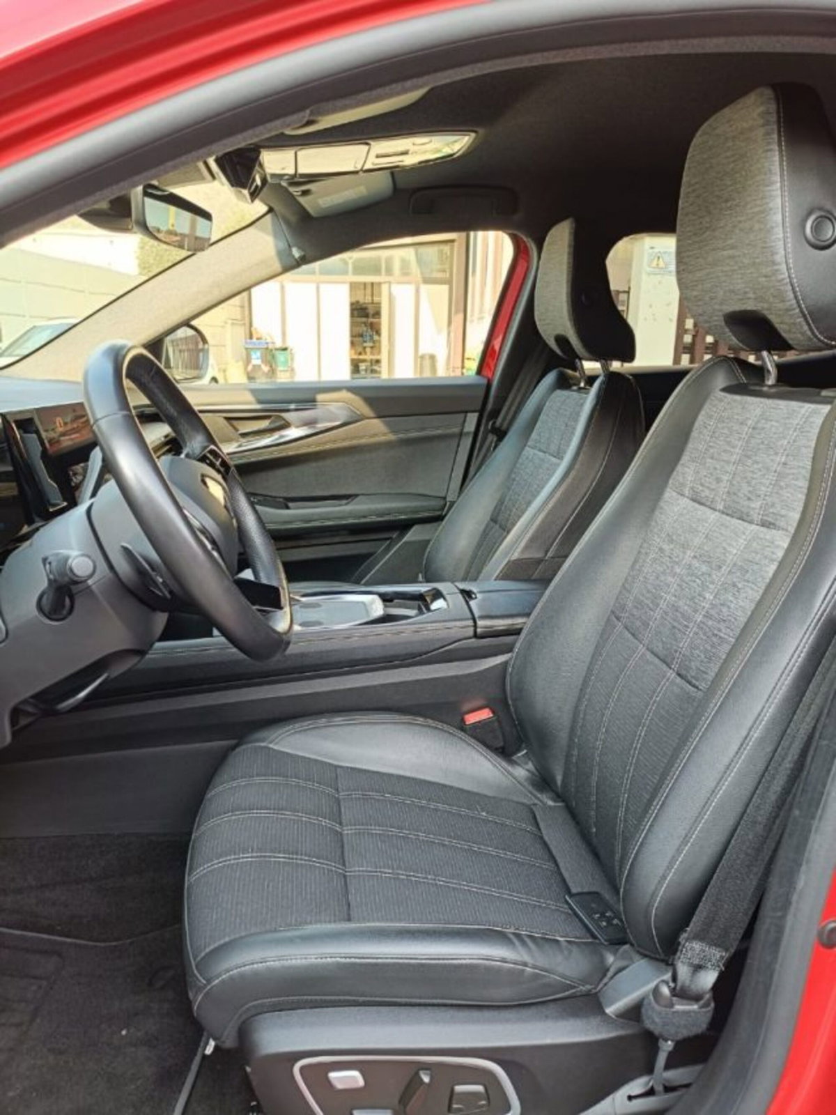 Renault Austral 1.2 full hybrid Techno 200cv auto (16)