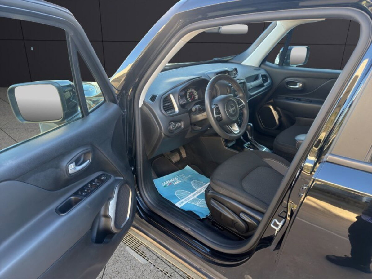 Jeep Renegade 1.5 Turbo T4 MHEV Limited (15)