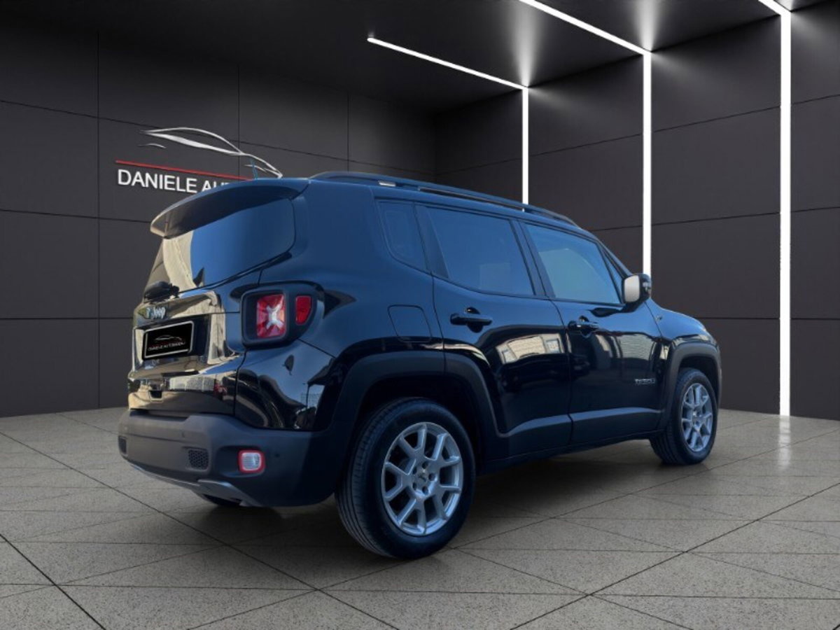 Jeep Renegade 1.5 Turbo T4 MHEV Limited (5)