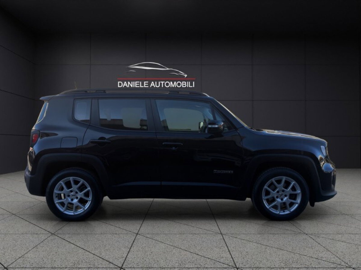 Jeep Renegade 1.5 Turbo T4 MHEV Limited (9)