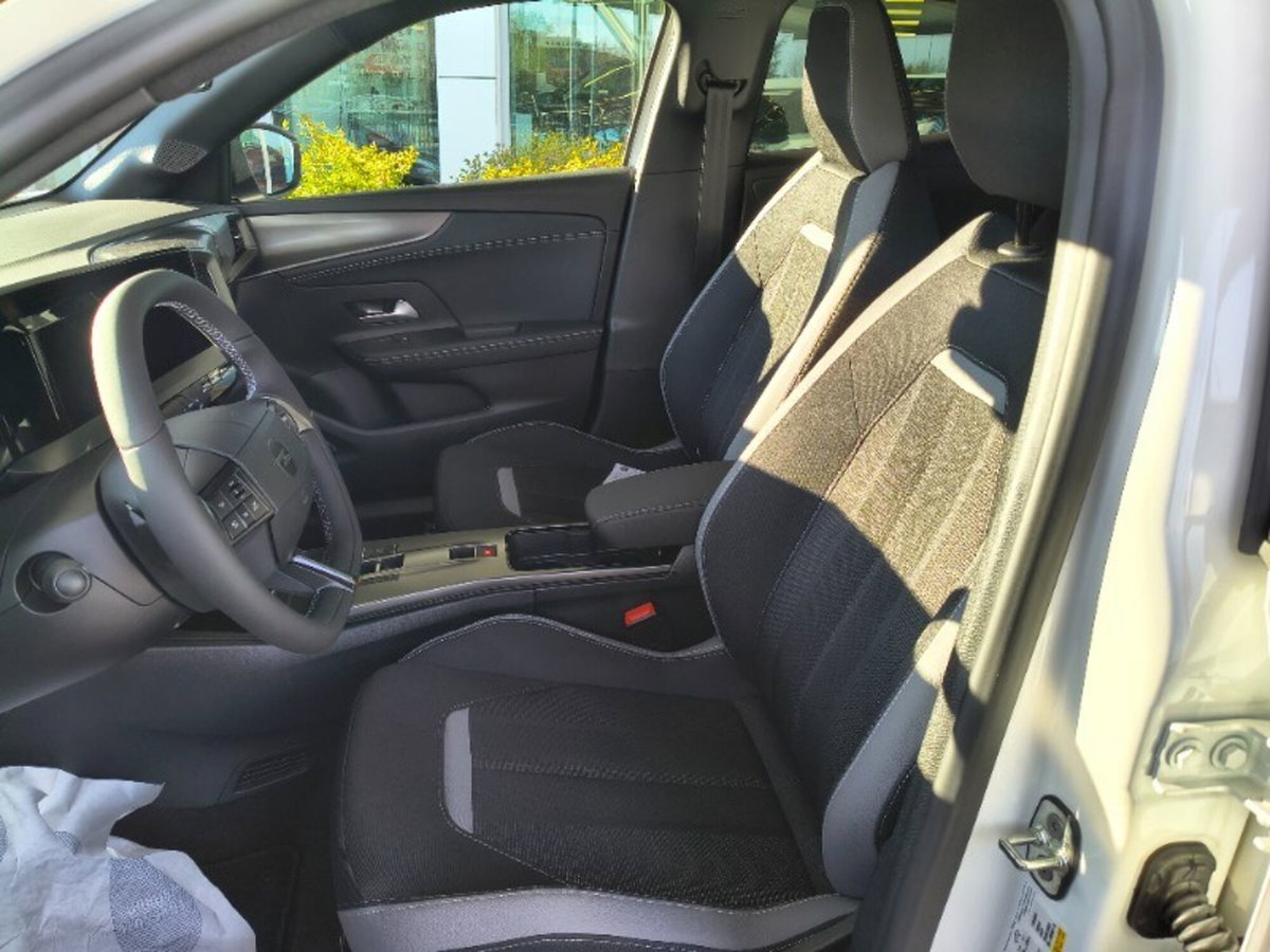 Opel Mokka 1.2 hybrid GS 136cv dct6 (8)