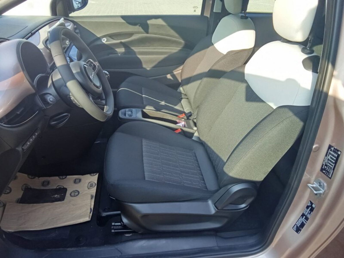 Fiat 500 1.0 hybrid Icon (13)