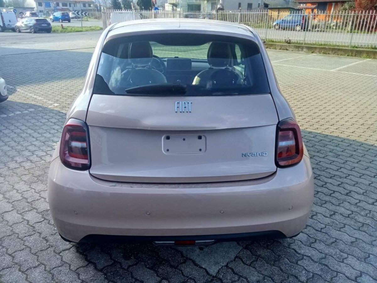 Fiat 500 1.0 hybrid Icon (4)
