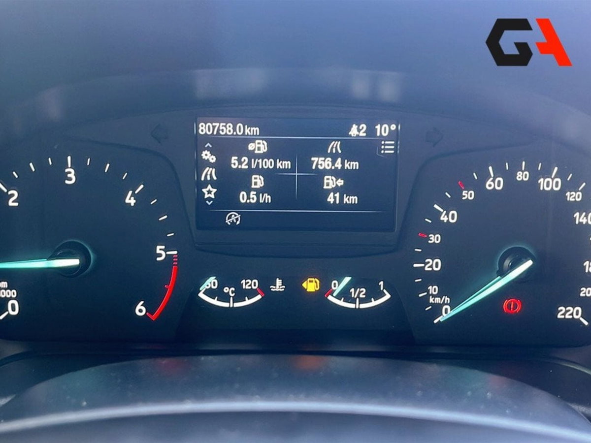 Ford Fiesta 1.5 EcoBlue 3 porte ST-Line (19)