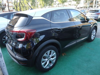 Renault Captur Plug-in Hybrid E-Tech 160 CV Intens (2)