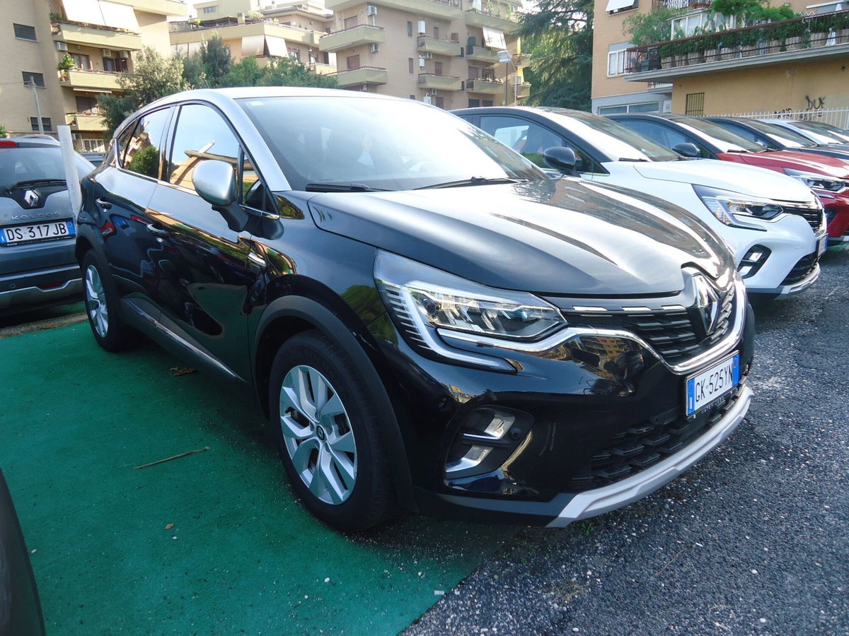 Renault Captur Plug-in Hybrid E-Tech 160 CV Intens (3)