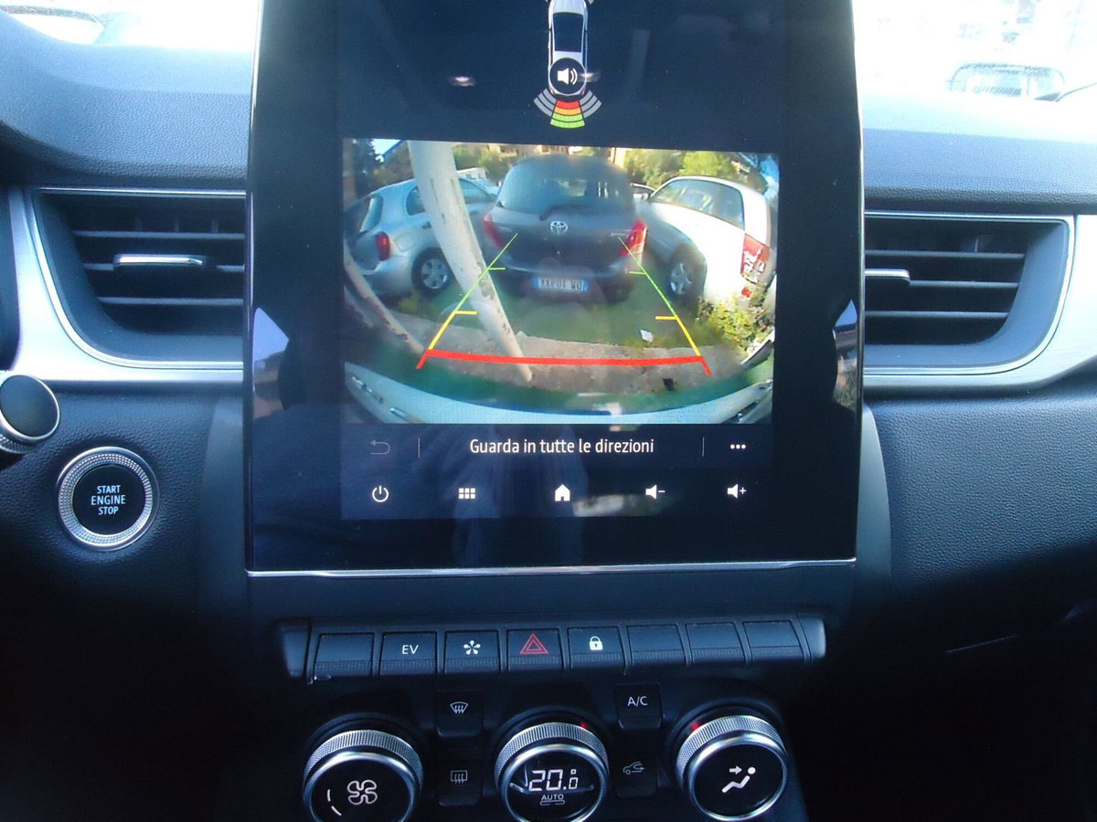 Renault Captur Plug-in Hybrid E-Tech 160 CV Intens (15)