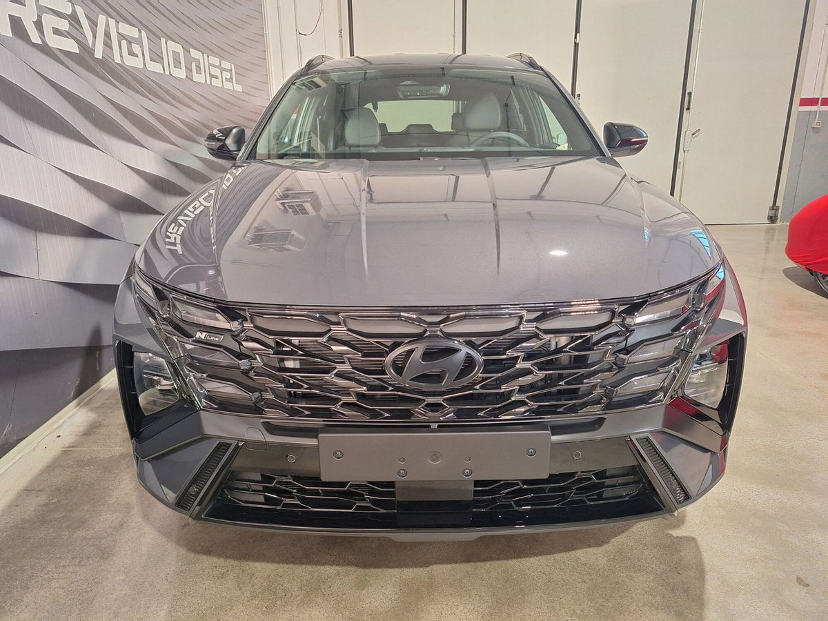 Hyundai Tucson 1.6 hev Xtech 2wd 239cv auto (2)