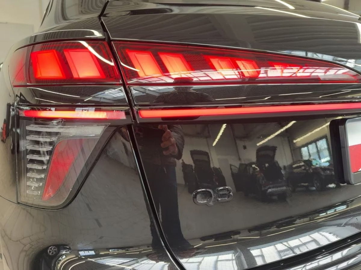 Audi Q3 Sportback 35 TFSI (10)