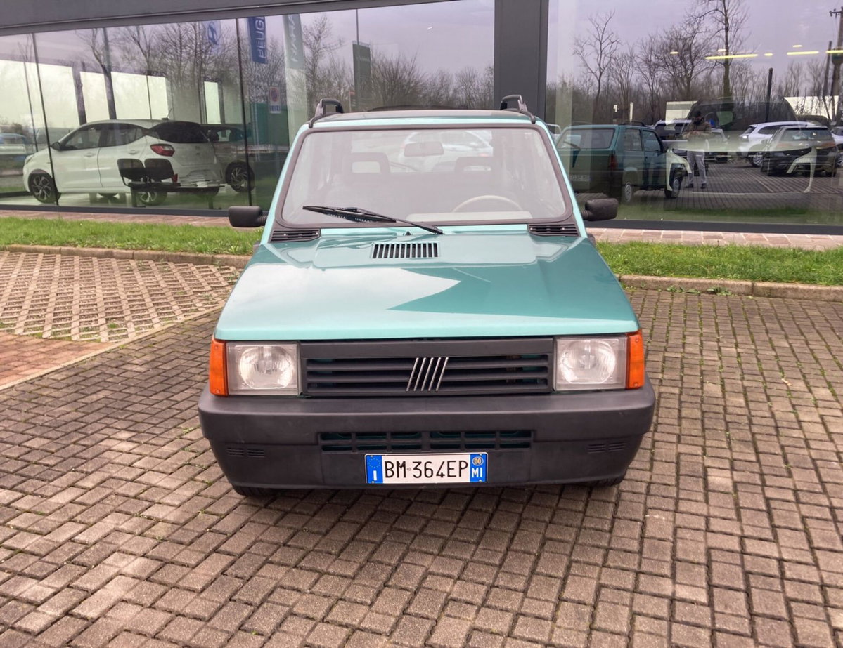 Fiat Panda 900 i.e. cat Hobby (3)