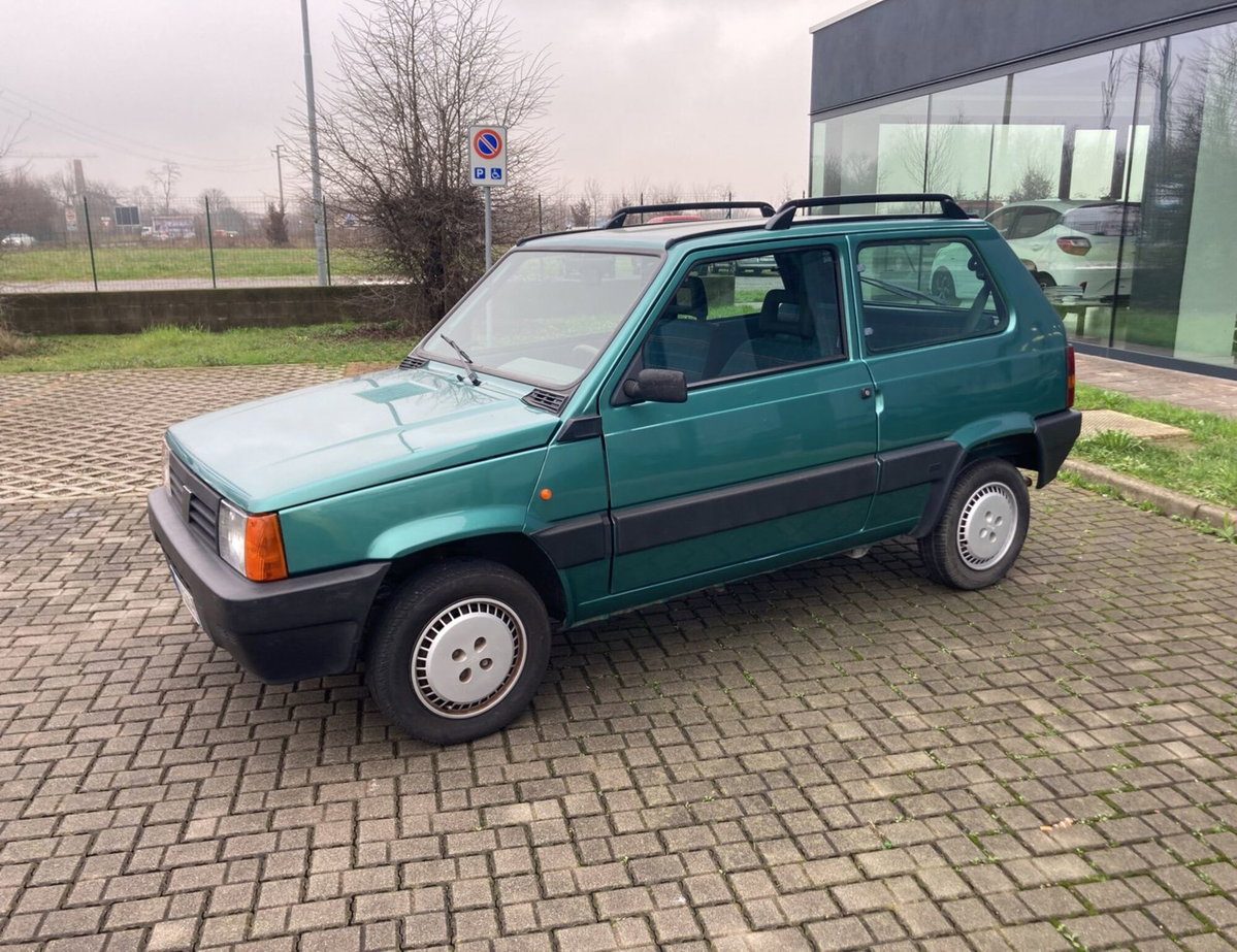 Fiat Panda 900 i.e. cat Hobby (4)