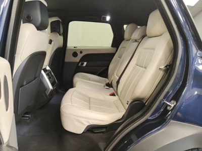 Land Rover Range Rover Sport 3.0D l6 249 CV HSE Dynamic Stealth (6)