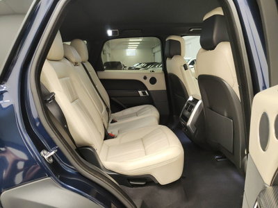 Land Rover Range Rover Sport 3.0D l6 249 CV HSE Dynamic Stealth (7)