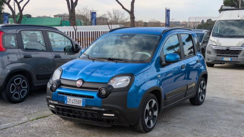 Fiat Panda Cross 1.0 firefly hybrid Cross s&s 70cv 5p.ti