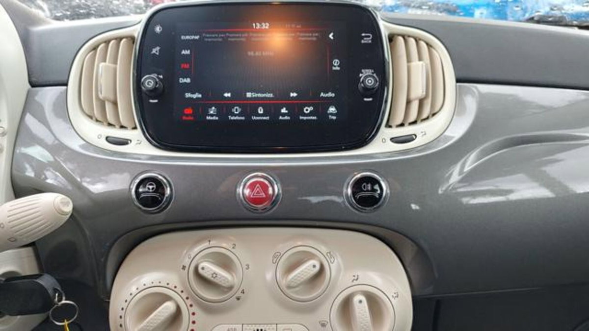 Fiat 500 1.0 hybrid 70cv (8)