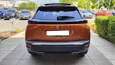Peugeot 2008 PureTech 155 S&S EAT8 GT Pack (5)