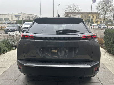 Peugeot 2008 1.2 puretech Active s&s 100cv (5)