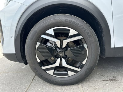 Peugeot 2008 1.2 puretech Active s&s 100cv (7)