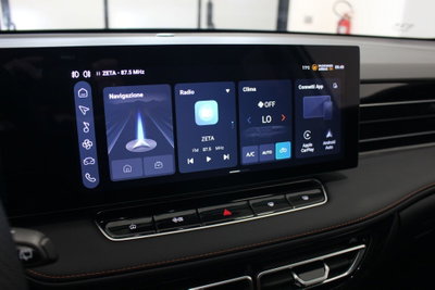 Mg HS 1.5 hybrid+ Comfort auto (15)