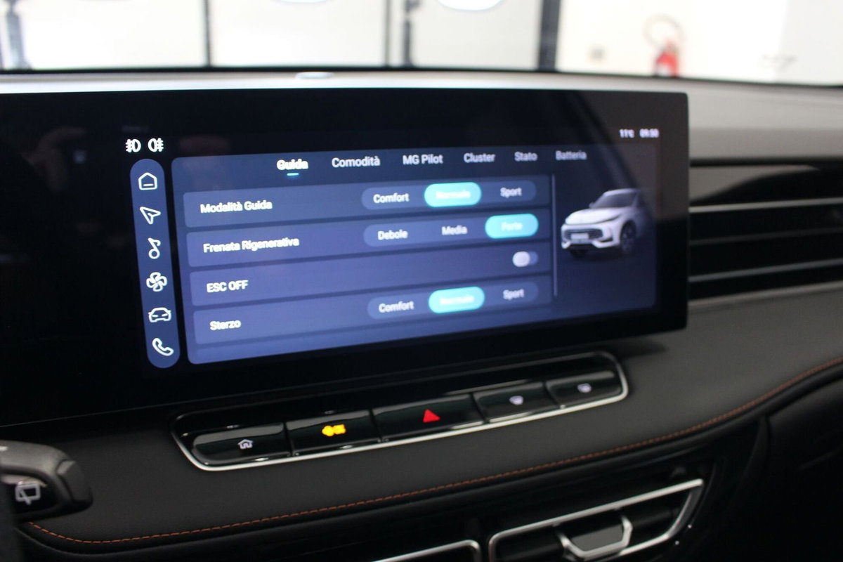 Mg HS 1.5 hybrid+ Comfort auto (19)
