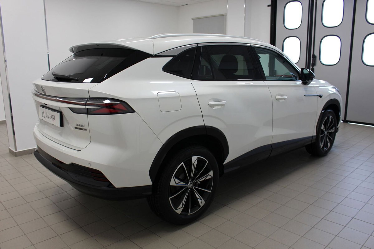 Mg HS 1.5 hybrid+ Comfort auto (4)