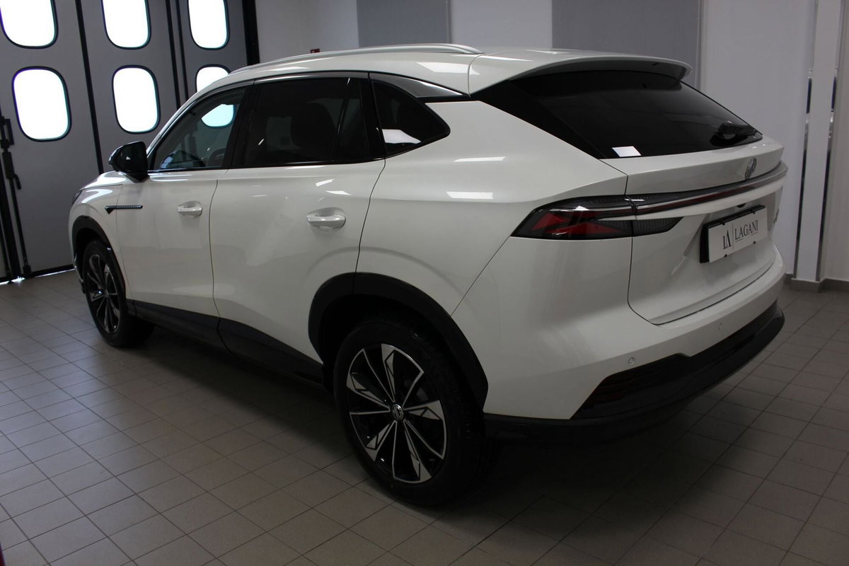 Mg HS 1.5 hybrid+ Comfort auto (6)