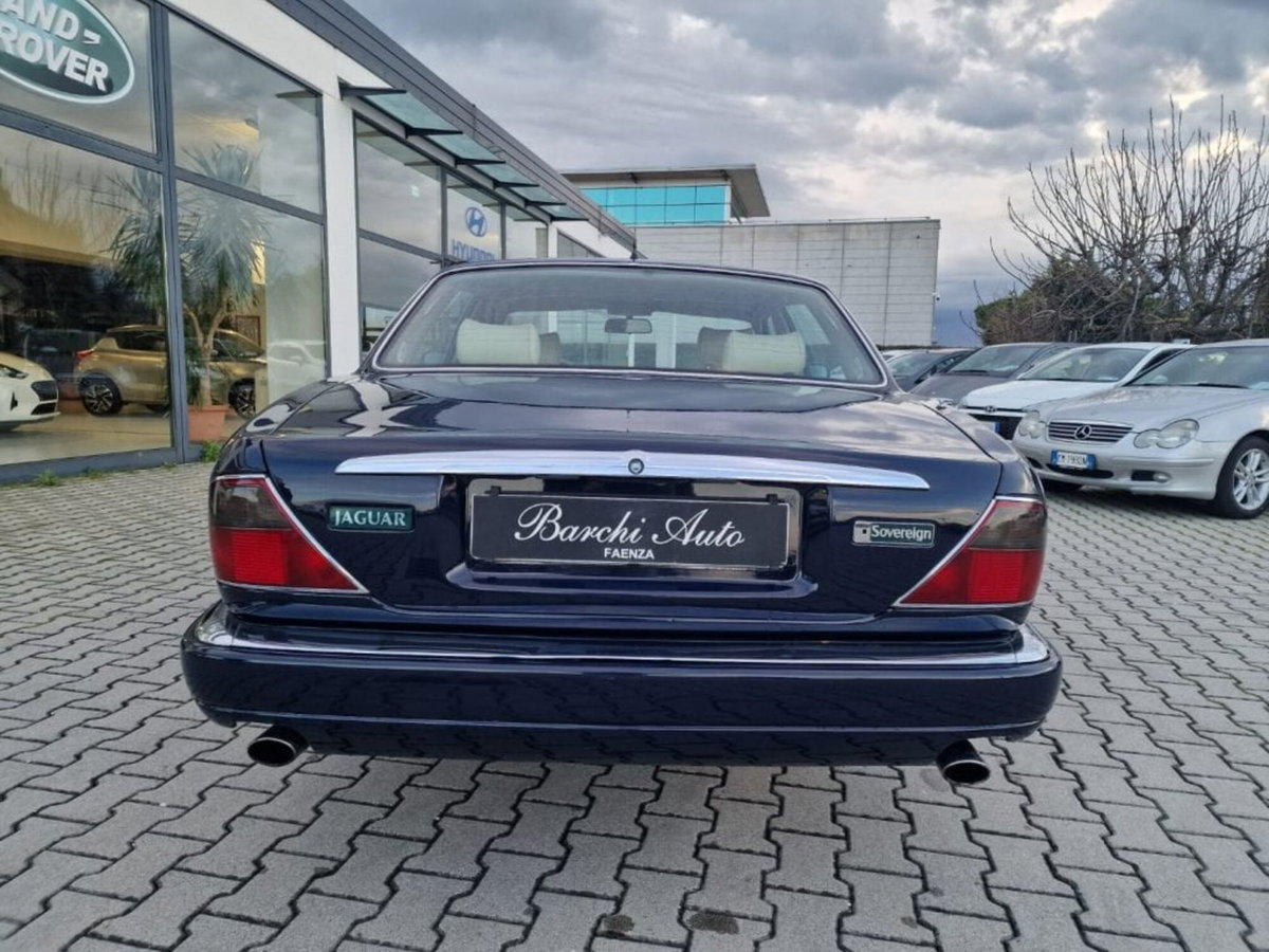 Jaguar XJ 4.0 cat Executive (7)