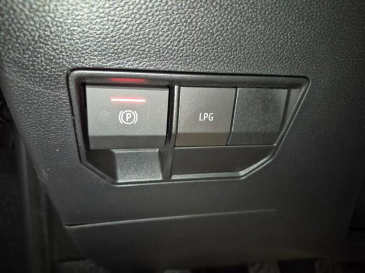 Dacia Duster 1.0 Eco-G Extreme 100cv (20)