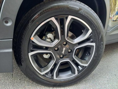 Jeep Avenger 1.2 turbo Summit fwd 100cv (13)