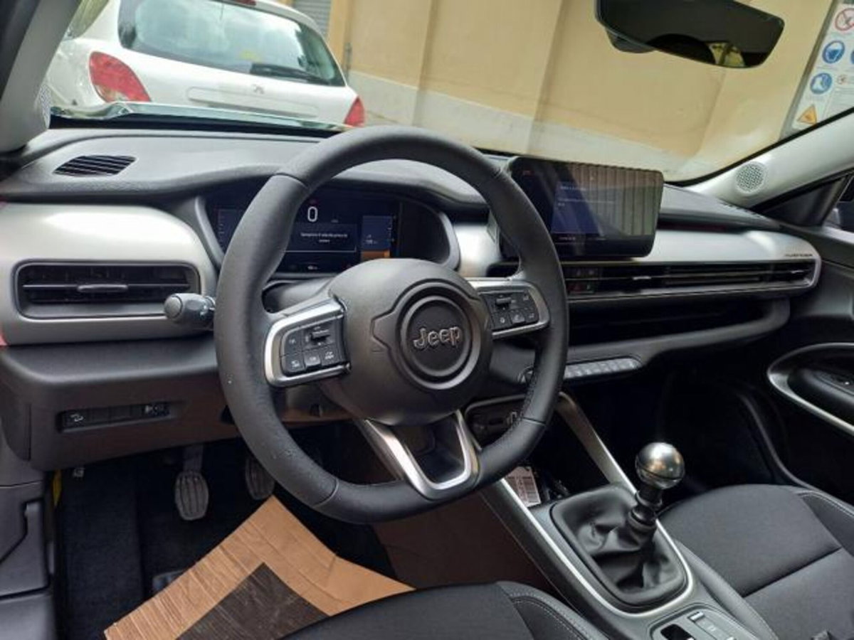 Jeep Avenger 1.2 turbo Summit fwd 100cv (9)