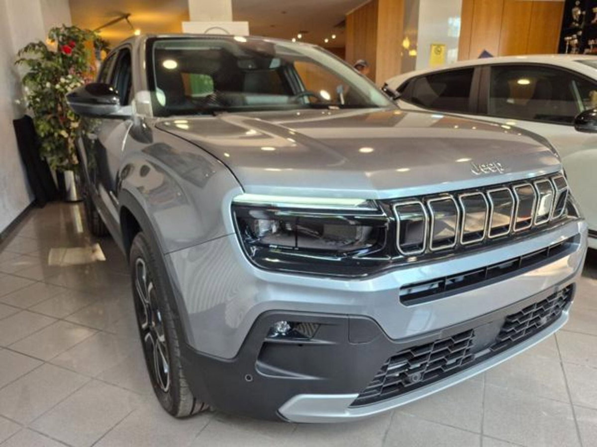 Jeep Avenger 1.2 turbo e-hybrid mhev Summit fwd 110cv edct6