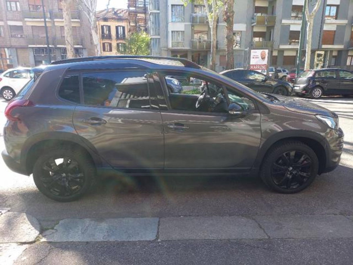 Peugeot 2008 BlueHDi 100 S&S GT Line (7)