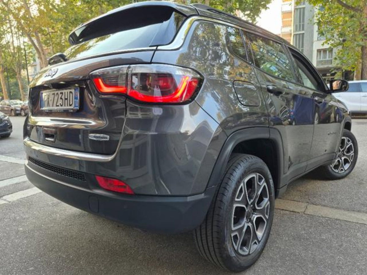 Jeep Compass 2.0 Multijet II 4WD Longitude (9)