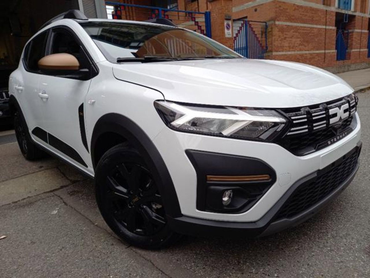 Dacia Sandero Stepway 1.0 tce Extreme Eco-g 100cv (4)