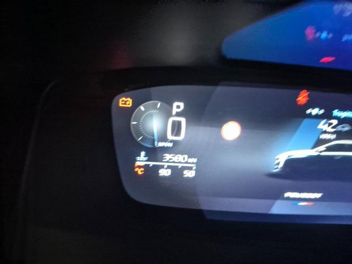 Peugeot 308 SW PureTech Turbo 130 S&S EAT8 GT Pack (10)