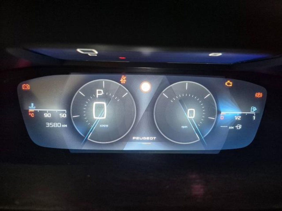 Peugeot 308 SW PureTech Turbo 130 S&S EAT8 GT Pack (11)