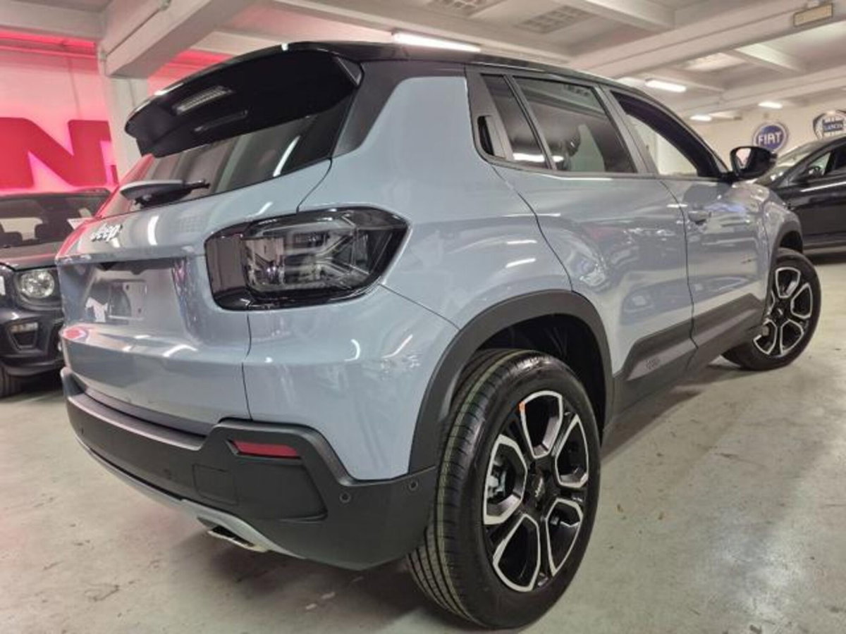Jeep Avenger 1.2 turbo Summit fwd 100cv (8)