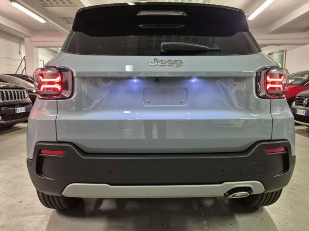 Jeep Avenger 1.2 turbo Summit fwd 100cv (9)