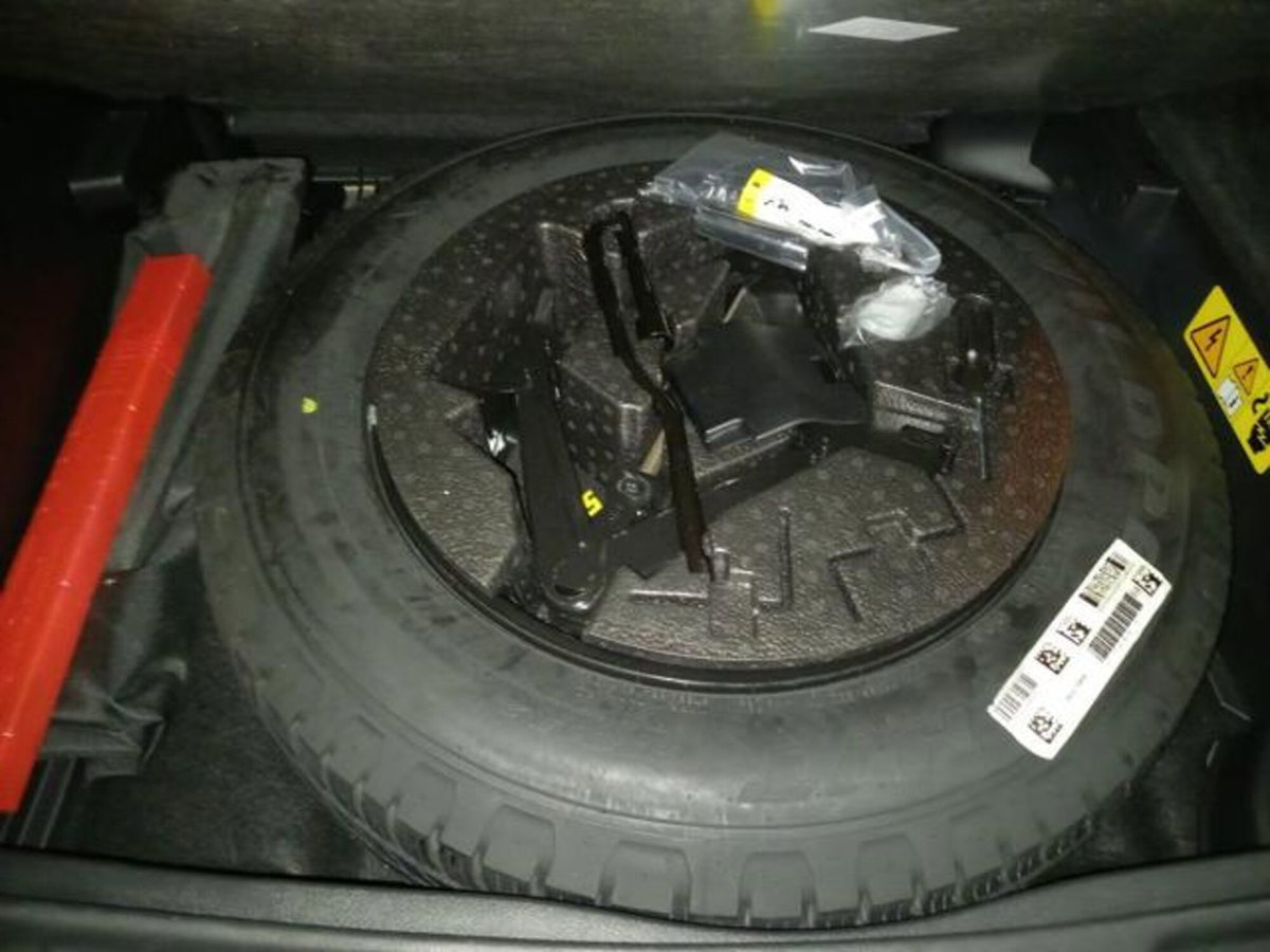 Jeep Compass 1.3 T4 240CV PHEV AT6 4xe S (14)