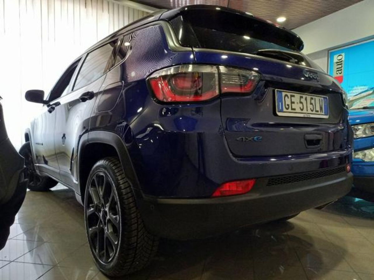 Jeep Compass 1.3 T4 240CV PHEV AT6 4xe S (5)