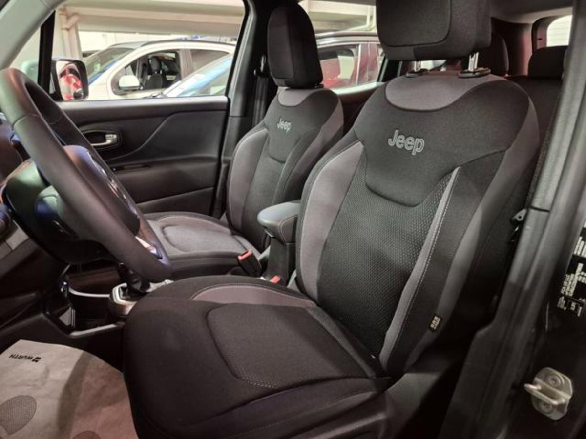 Jeep Renegade 1.6 Mjt 130 CV Limited (15)
