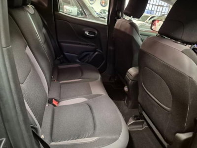 Jeep Renegade 1.6 Mjt 130 CV Limited (17)